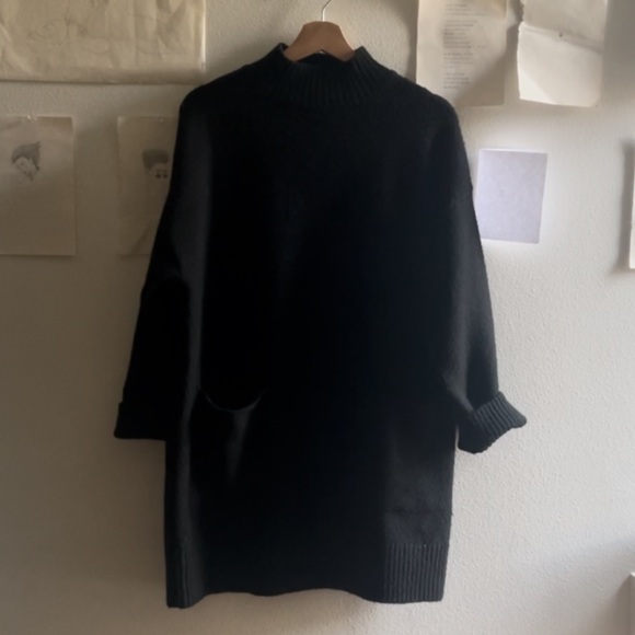 sweater dress - Picture 1 of 4